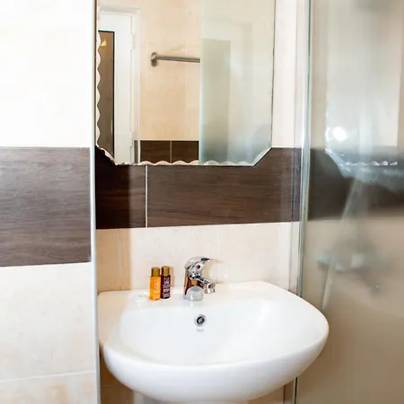 Guest house орбелус 3*